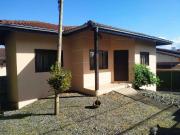 Casa / Sobrado para Venda em Joinville/SC Saguaçu 3 Quartos