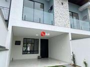 Casa / Sobrado para Venda em Joinville/SC Saguaçu 3 Quartos