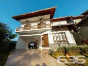 Casa / Sobrado para Venda em Joinville/SC Saguaçu 4 Quartos