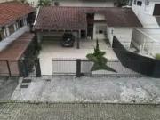 Casa / Sobrado para Venda em Joinville/SC Saguaçu 4 Quartos