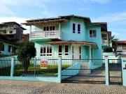 Casa / Sobrado para Venda em Joinville/SC Saguaçu 5 Quartos