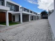 Casa / Sobrado para Venda em Joinville/SC Vila Nova 3...