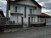Casa / Sobrado para Venda em Joinville/SC Vila Nova 3...