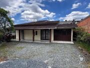 Casa / Sobrado para Venda em Joinville/SC Vila Nova 3...