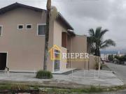 Casa / Sobrado para Venda em Joinville/SC Vila Nova 3...