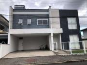 Casa / Sobrado para Venda em Joinville/SC Vila Nova 4...