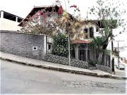 Casa / Sobrado para Venda em Juiz de Fora/MG Bairu 3 Quartos