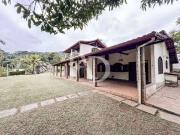 Casa / Sobrado para Venda em Juiz de Fora/MG Barão do...