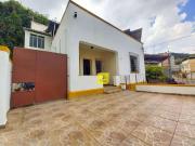 Casa / Sobrado para Venda em Juiz de Fora/MG Grajaú 5...