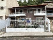 Casa / Sobrado para Venda em Juiz de Fora/MG Bosque dos...