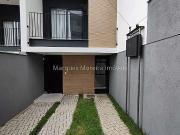 Casa / Sobrado para Venda em Juiz de Fora/MG São Pedro 3...