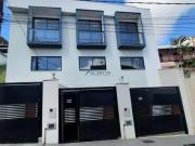 Casa / Sobrado para Venda em Juiz de Fora/MG São Pedro 3...