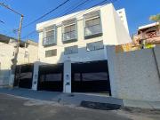Casa / Sobrado para Venda em Juiz de Fora/MG São Pedro 3...