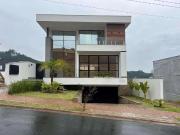 Casa / Sobrado para Venda em Juiz de Fora/MG Salvaterra...