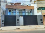 Casa / Sobrado para Venda em Juiz de Fora/MG Santa...