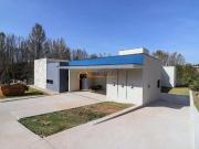 Casa / Sobrado para Venda em Jundiaí/SP Caxambu 4 Quartos