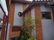 Casa / Sobrado para Venda em Jundiaí/SP Colônia 3 Quartos