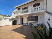 Casa / Sobrado para Venda em Jundiaí/SP Vila Galvão 3...
