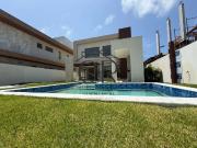 Casa / Sobrado para Venda em Lauro de Freitas/BA...