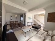 Casa / Sobrado para Venda em Lauro de Freitas/BA Centro...