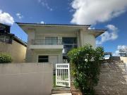 Casa / Sobrado para Venda em Lauro de Freitas/BA Estrada...