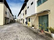 Casa / Sobrado para Venda em Lauro de Freitas/BA...
