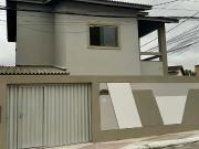 Casa / Sobrado para Venda em Lauro de Freitas/BA...