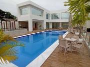 Casa / Sobrado para Venda em Lauro de Freitas/BA...