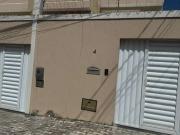 Casa / Sobrado para Venda em Lauro de Freitas/BA...