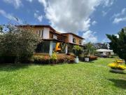 Casa / Sobrado para Venda em Lauro de Freitas/BA Portão...