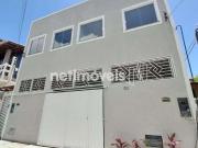 Casa / Sobrado para Venda em Lauro de Freitas/BA Vila...