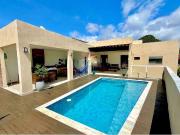 Casa / Sobrado para Venda em Lauro de Freitas/BA Vilas...