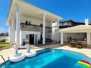 Casa / Sobrado para Venda em Lauro de Freitas/BA Vilas...