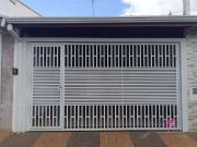 Casa / Sobrado para Venda em Leme/SP Cidade Jardim 3 Quartos