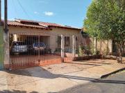 Casa / Sobrado para Venda em Londrina/PR Alto da Boa...