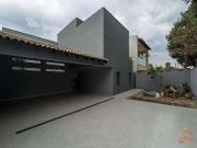 Casa / Sobrado para Venda em Londrina/PR Andrade 4 Quartos