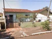 Casa / Sobrado para Venda em Londrina/PR Avelino A...