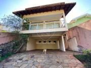 Casa / Sobrado para Venda em Londrina/PR Bancários 3 Quartos