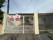 Casa / Sobrado para Venda em Londrina/PR Cafezal 3 Quartos