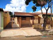 Casa / Sobrado para Venda em Londrina/PR Califórnia 2...