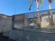 Casa / Sobrado para Venda em Londrina/PR Cambezinho 2...