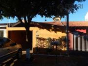 Casa / Sobrado para Venda em Londrina/PR Cambezinho 2...
