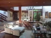 Casa / Sobrado para Venda em Londrina/PR Canaã 4 Quartos