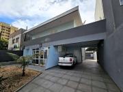 Casa / Sobrado para Venda em Londrina/PR Centro 4 Quartos