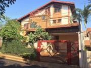 Casa / Sobrado para Venda em Londrina/PR Champagnat 3...