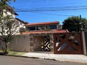 Casa / Sobrado para Venda em Londrina/PR Champagnat 4...