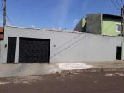 Casa / Sobrado para Venda em Londrina/PR Coliseu 3 Quartos