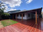 Casa / Sobrado para Venda em Londrina/PR Coliseu 3 Quartos