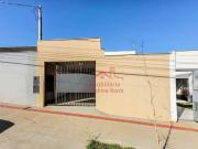 Casa / Sobrado para Venda em Londrina/PR Colúmbia 3 Quartos
