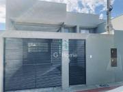 Casa / Sobrado para Venda em Londrina/PR Estados 2 Quartos